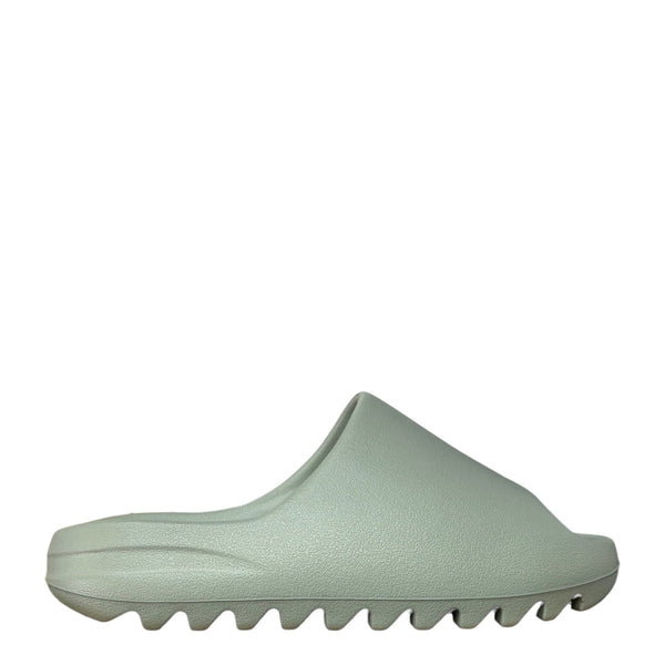 YEEZY SLIDE