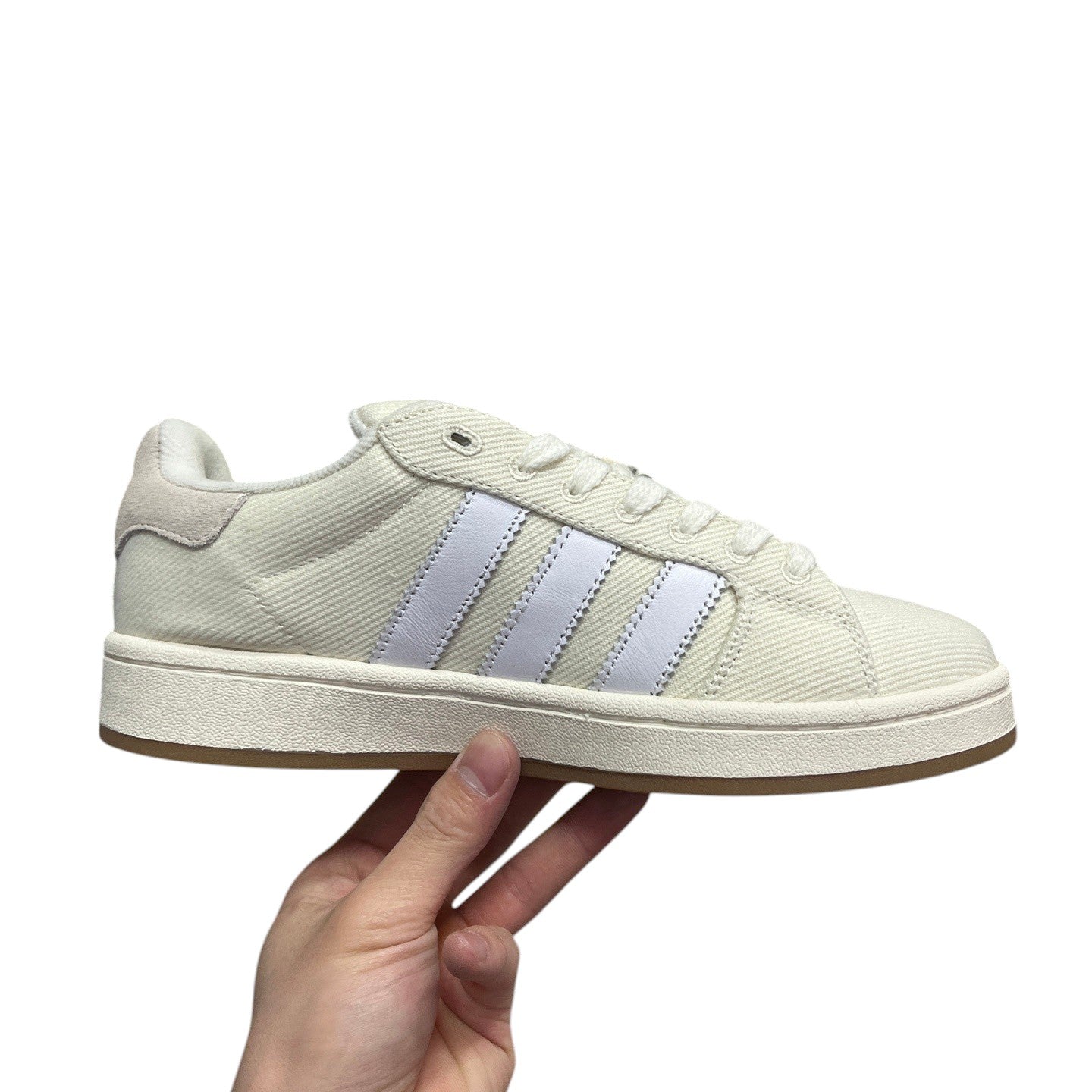 Luxury Chef ADIDAS CAMPUS cream canvas sneakers with white stripes and gum sole.
