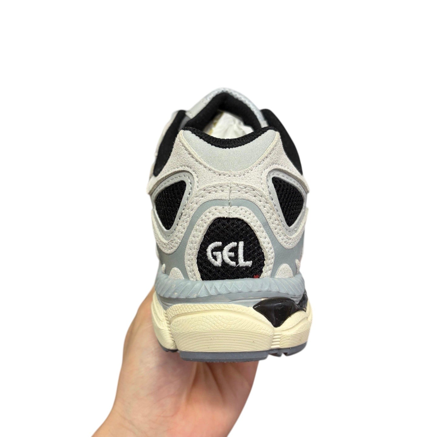 Luxury Chef ASICS GEL-NYC sneakers in off-white and grey with black GEL logo detail.
