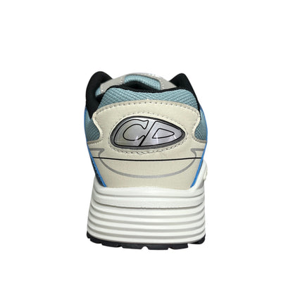 Luxury Chef DIOR B30 sneakers with light blue mesh and beige leather accents, featuring a CD logo.