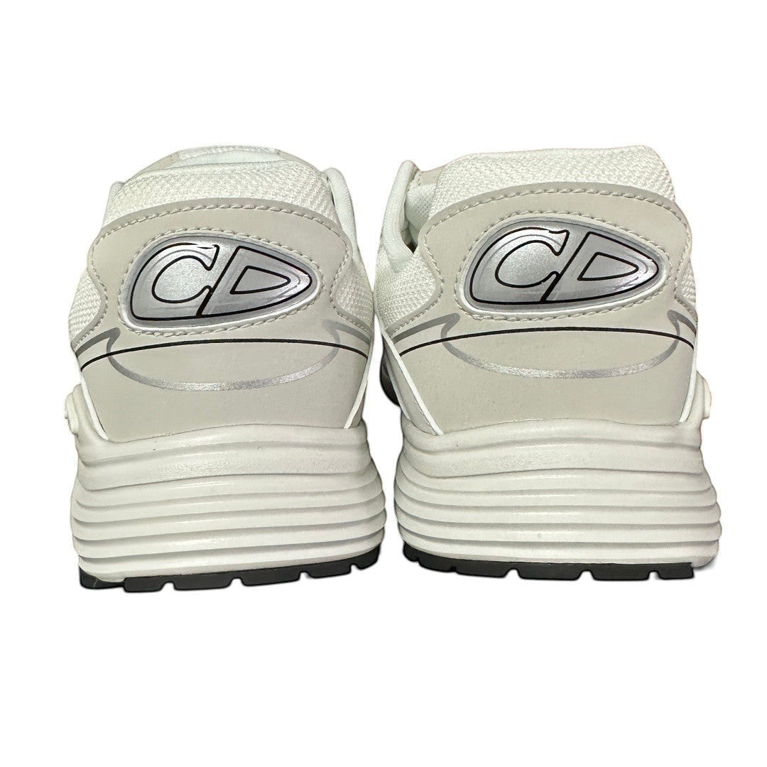 Luxury Chef DIOR B30 white mesh and leather sneakers with silver CD logo detail.