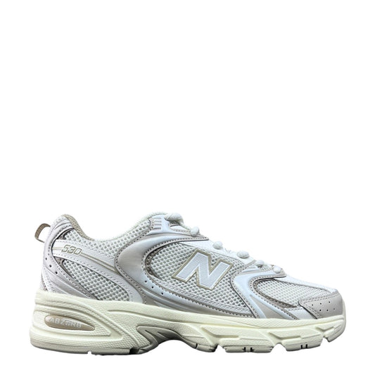 Luxury Chef New Balance 530 men's running shoes in off-white mesh and synthetic material with ABZORB cushioning.