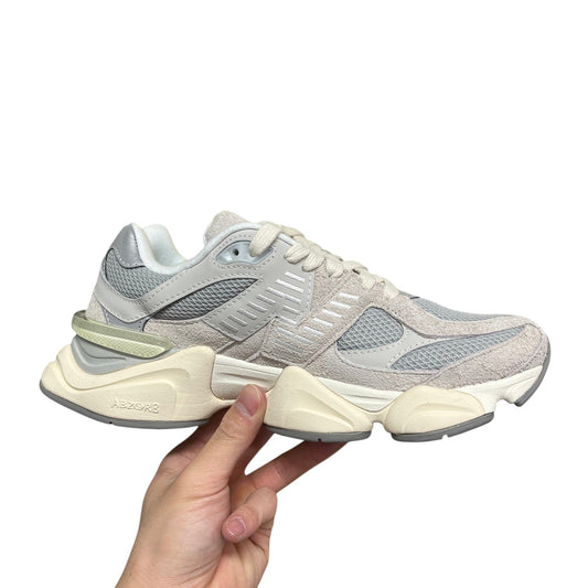Luxury Chef NEW BALANCE 9060 light grey suede and mesh sneakers with cream sole and ABZORB cushioning.