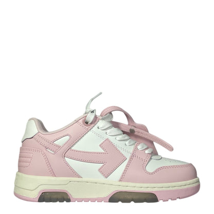 Luxury Chef OFF-WHITE OUT OF OFFICE pink and white leather sneakers with arrow logo.