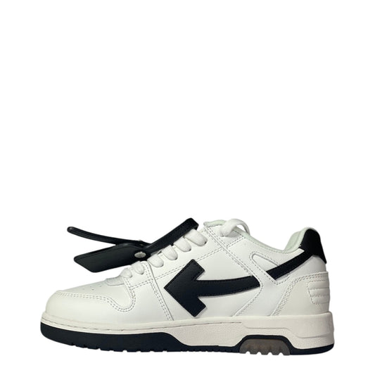 Luxury Chef Off-White Out Of Office sneakers with black arrow logo on white leather.