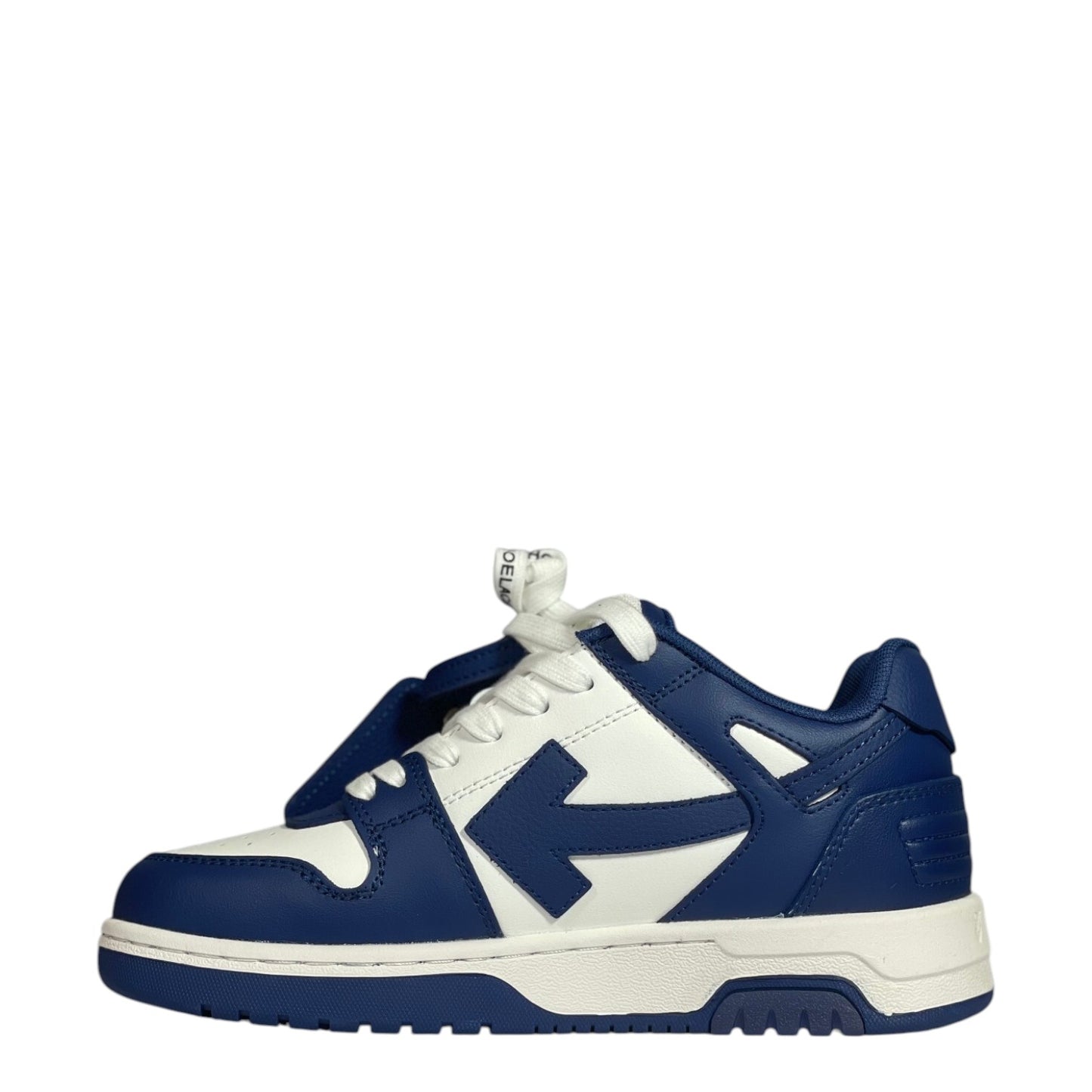 Luxury Chef Off-White Out Of Office sneakers in blue and white leather with iconic arrow logo.