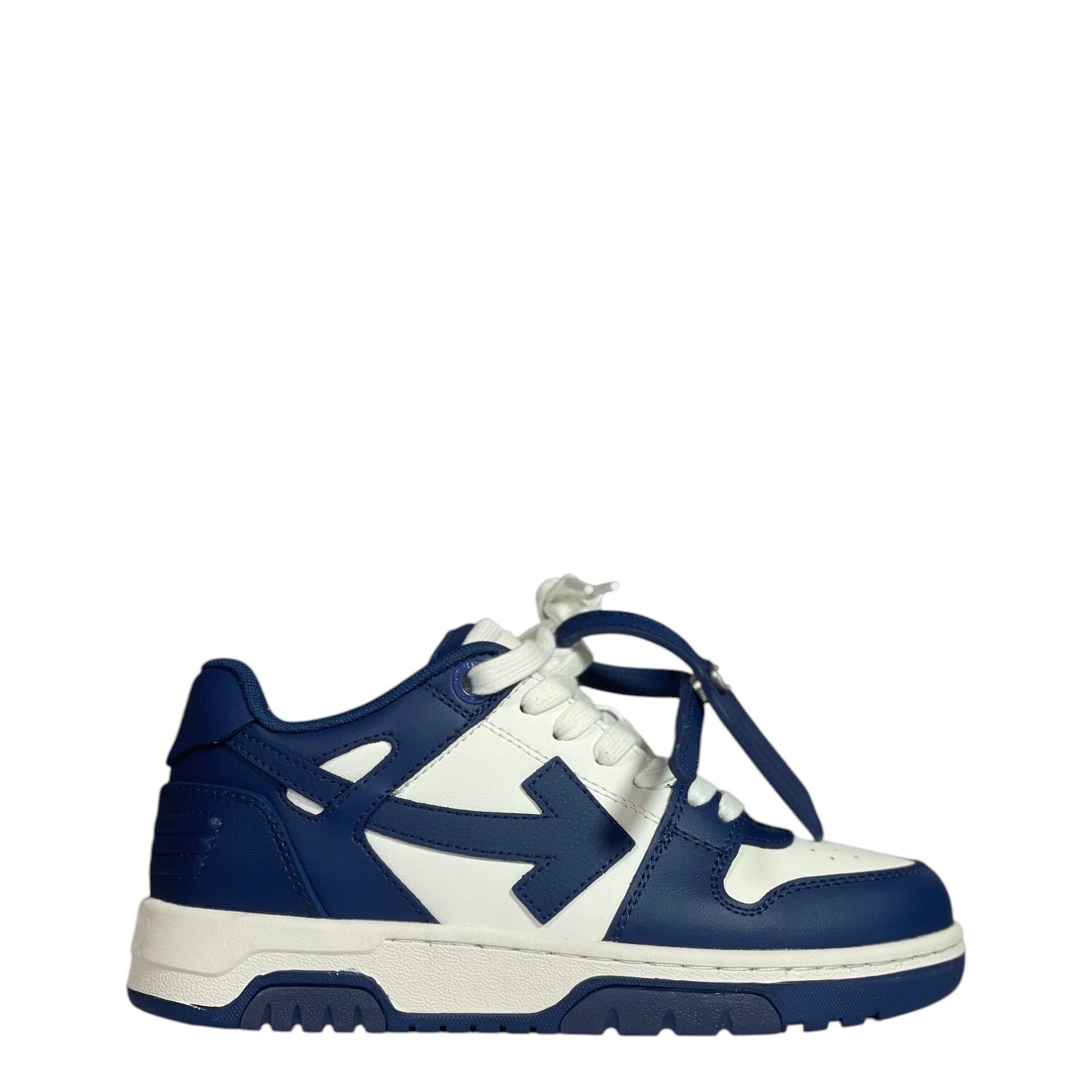 Luxury Chef OFF-WHITE OUT OF OFFICE blue and white leather sneakers with arrow logo.