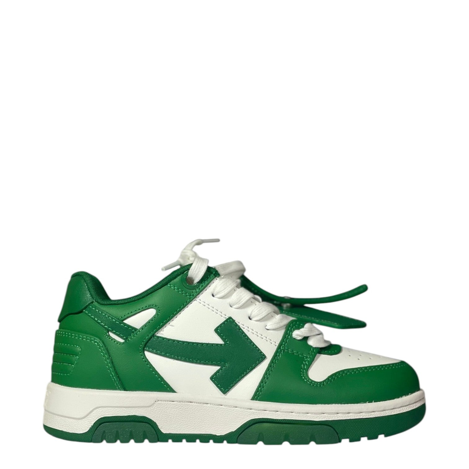 Luxury Chef Off-White Out of Office green and white leather sneakers with signature arrow logo.